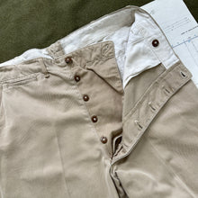 Load image into Gallery viewer, US Army WW2 1937 Pattern Chino Trousers - Size 35
