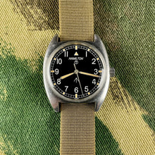 Load image into Gallery viewer, British Army 1973 Hamilton W10 Field Watch
