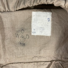 Load image into Gallery viewer, Mint Condition British Army WW2 Windproof Smock Drab
