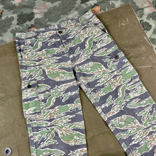 Load image into Gallery viewer, US Army 35&quot; Vietnam Tiger Stripe Lightweight Pants
