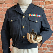 Load image into Gallery viewer, Royal Navy WW2 Commander&#39;s Working Blouse Battledress

