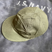 Load image into Gallery viewer, US Navy WW2 N3 Utility Cap Deadstock
