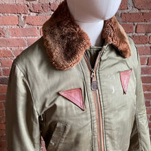 Load image into Gallery viewer, USAAF WW2 B-15A Flight Jacket
