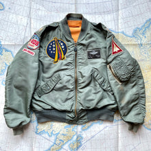 Load image into Gallery viewer, USAF 1960 L-2b Flight Jacket
