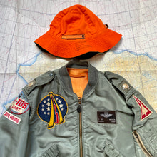Load image into Gallery viewer, USAF Vietnam Survival Sun Hat
