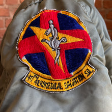 Load image into Gallery viewer, US Air Force 1960s L-2B Flight Jacket
